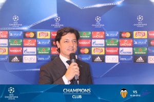 UEFA CHAMPIONS CLUB SPEAKER Maestro de Ceremonias Presentadores de Eventos Speakers