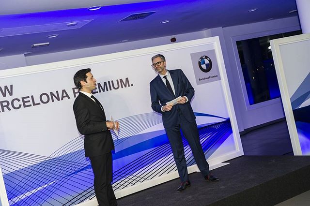 Presentación de los dos nuevos modelos de BMW en Barcelona a los clientes VIP de BMW Barcelona Premium.www.presentadordeeventos.comTel 644597199www.maestrodeceremonias.es#presentadoresbilingüesbarcelona#BMWBarcelonaMC#presentadorBMW#presentadordeeventosbarcelona#maestrodeceremoniasbarcelona